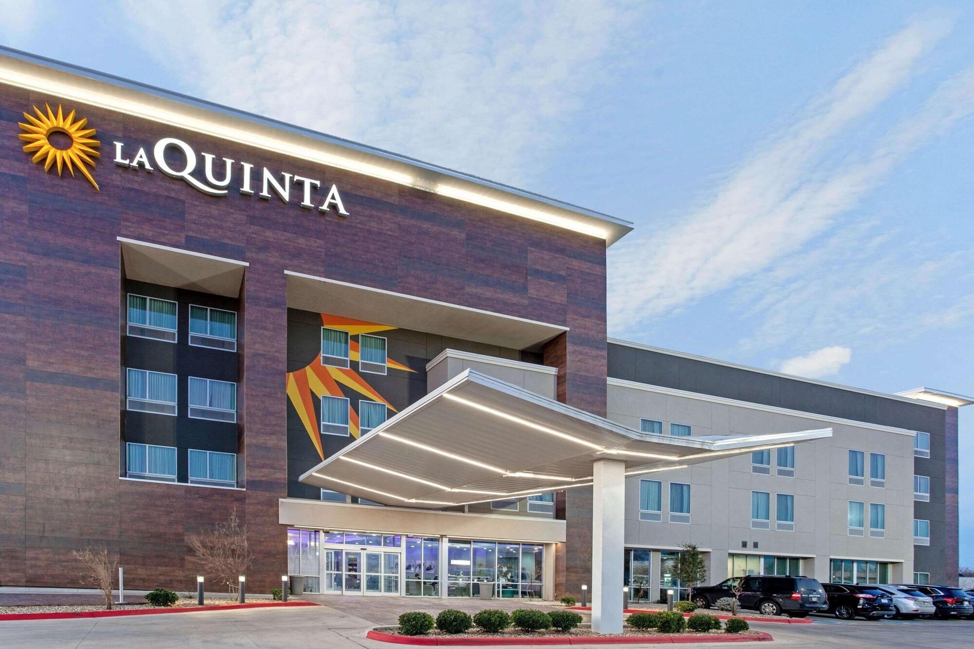 La Quinta By Wyndham Lubbock South Hotel Buitenkant foto